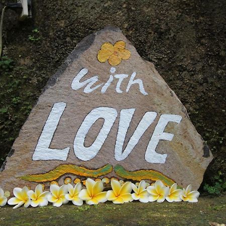 With Love Bali Payangan Esterno foto